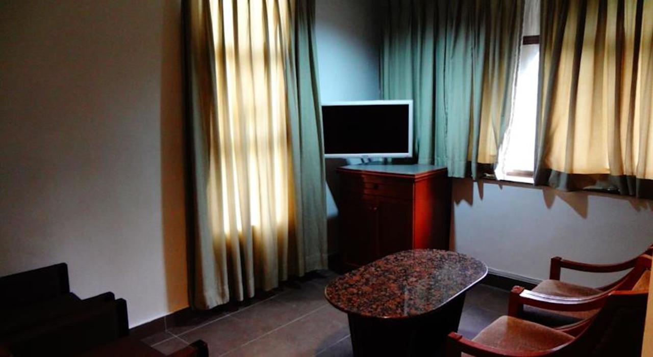 Hotel Nana'S Inn Куала-Лумпур Экстерьер фото